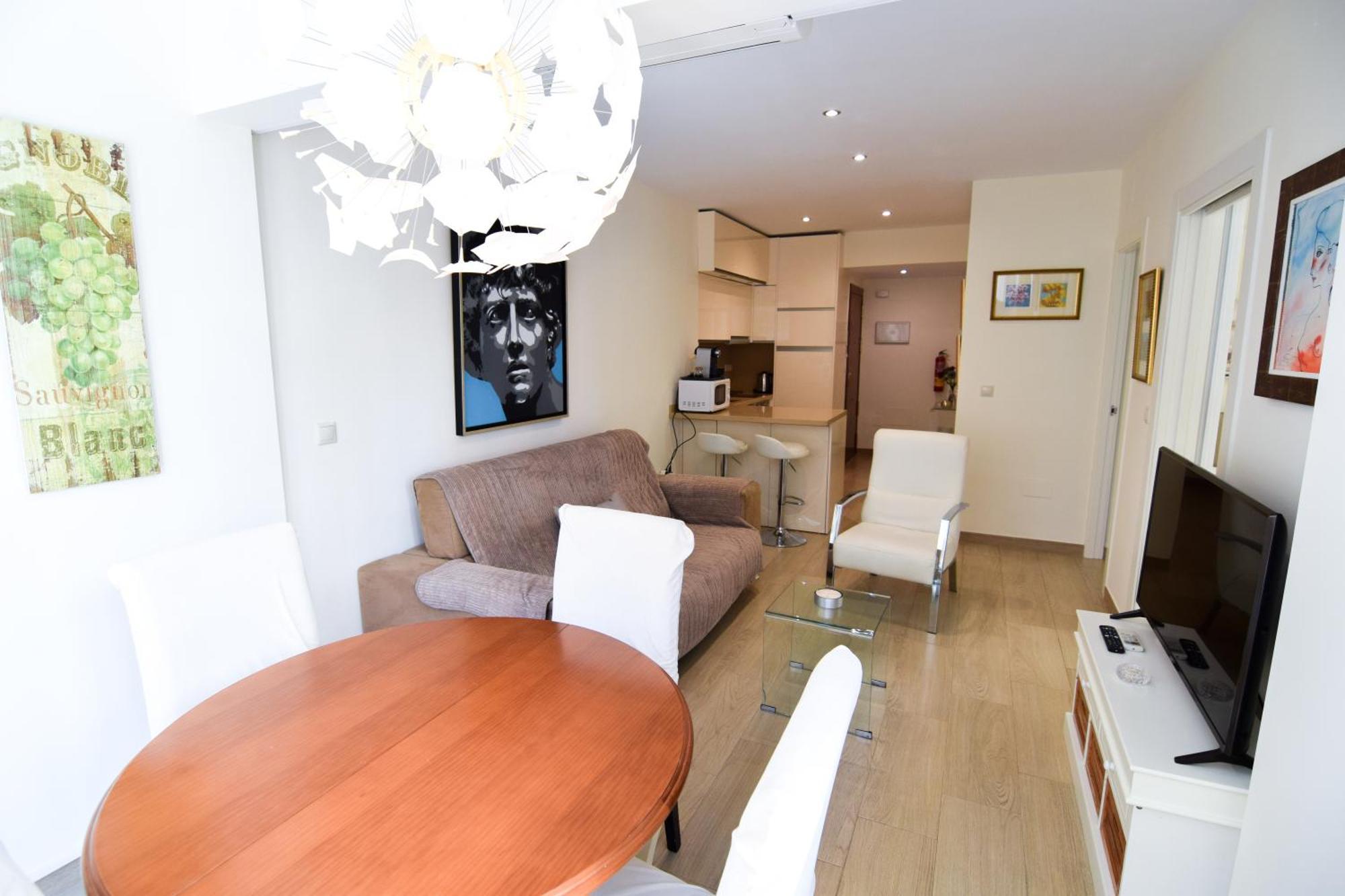 Malagueta Beachside Charm Apartment Malaga Luaran gambar