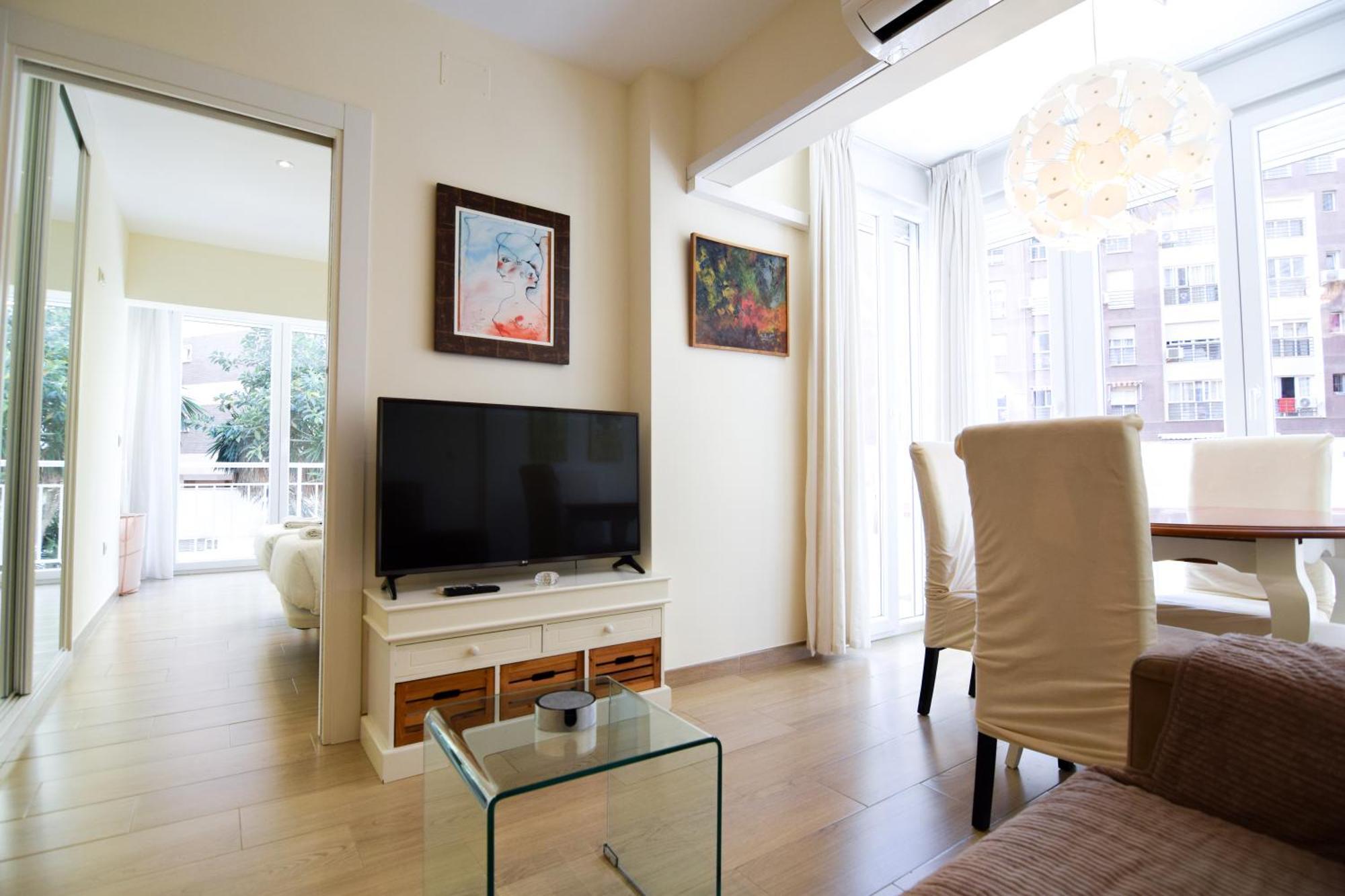 Malagueta Beachside Charm Apartment Malaga Luaran gambar